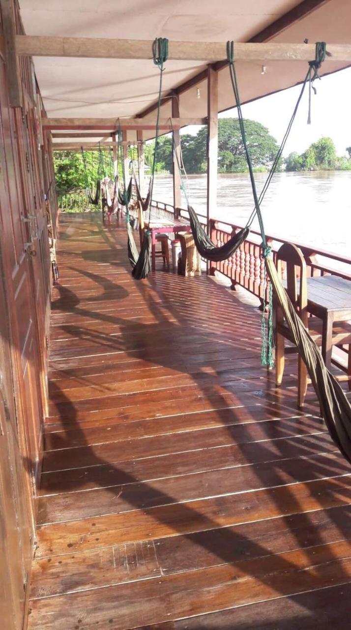 Отель Riverside Bungalow Дон Дет Экстерьер фото