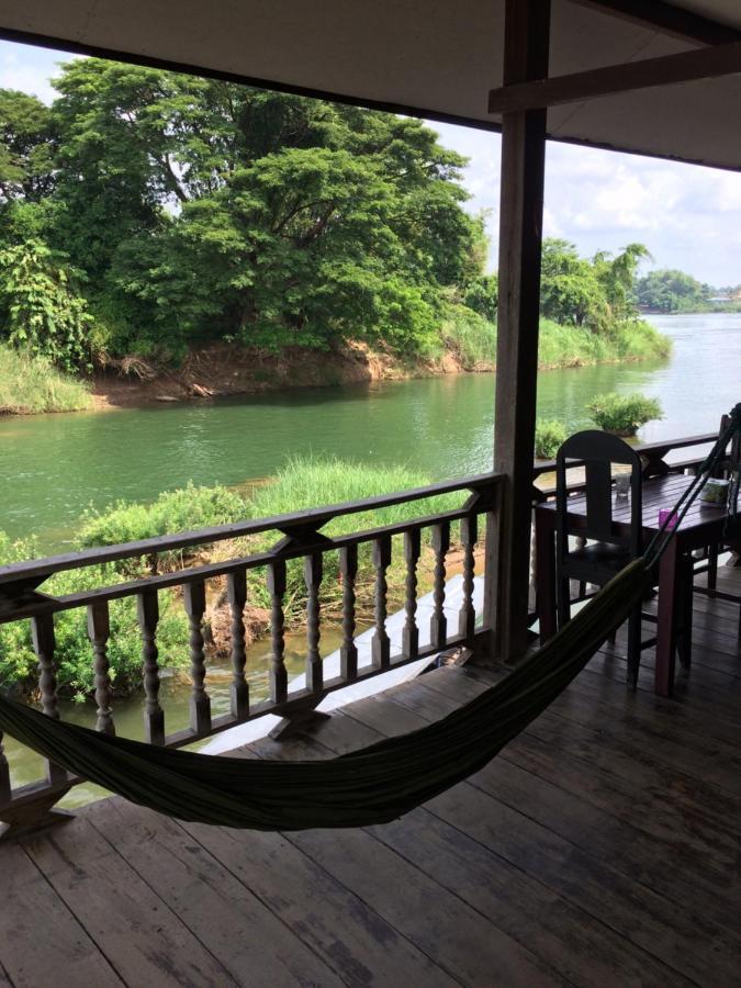 Отель Riverside Bungalow Дон Дет Экстерьер фото